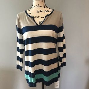 Tommy Bahama light weight sweater
